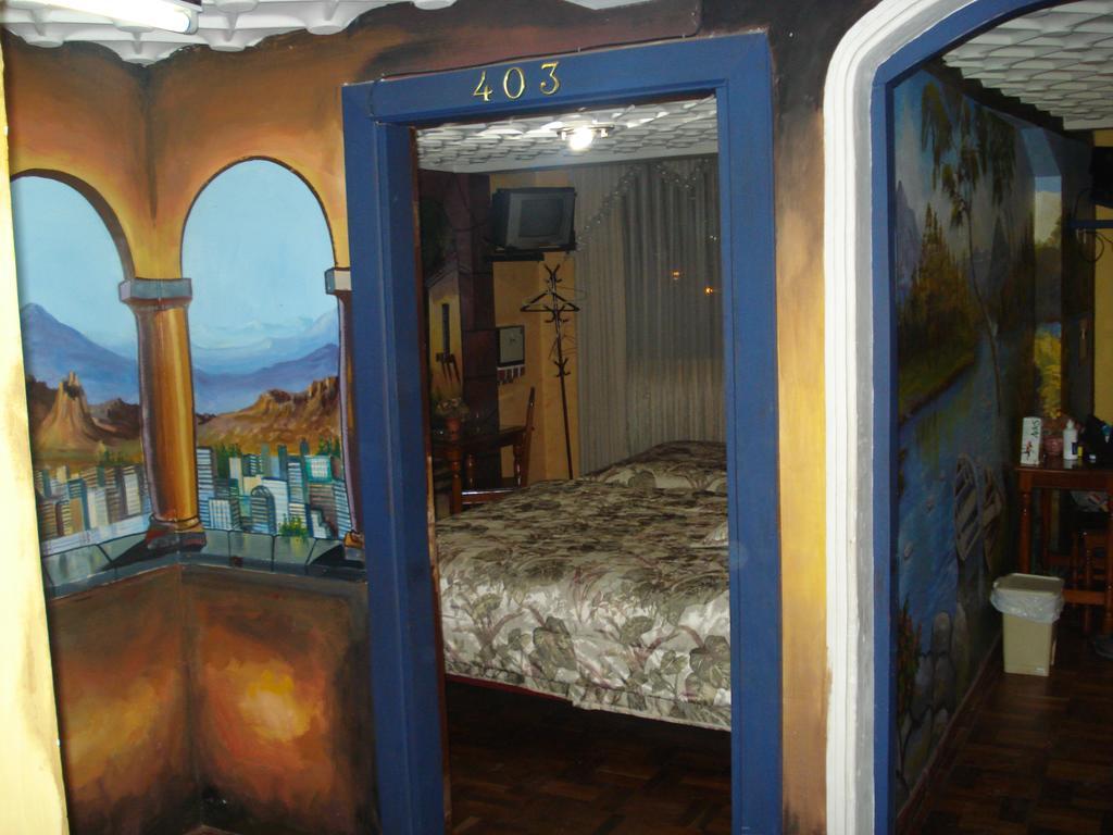 Isabela Hotel Suite Ла Пас Екстериор снимка