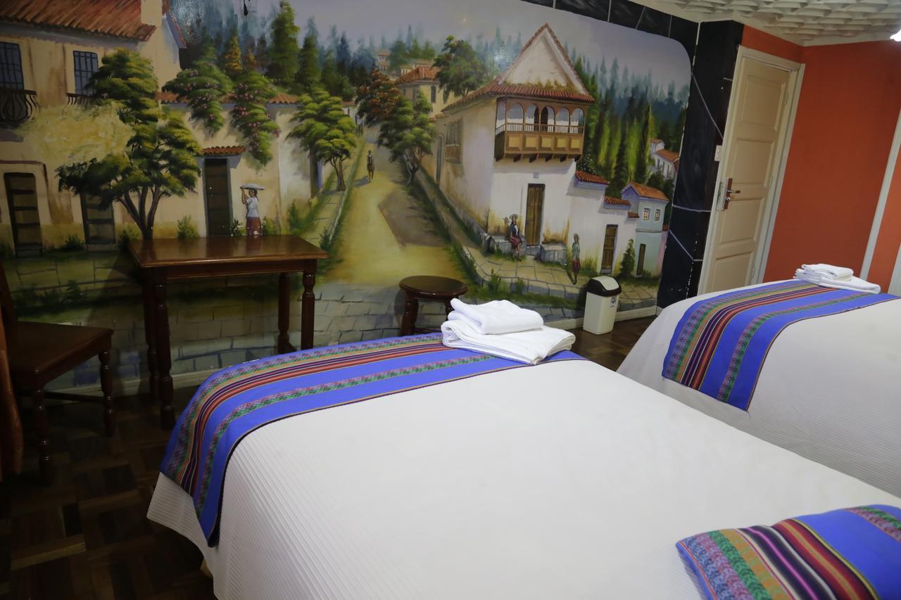 Isabela Hotel Suite Ла Пас Екстериор снимка