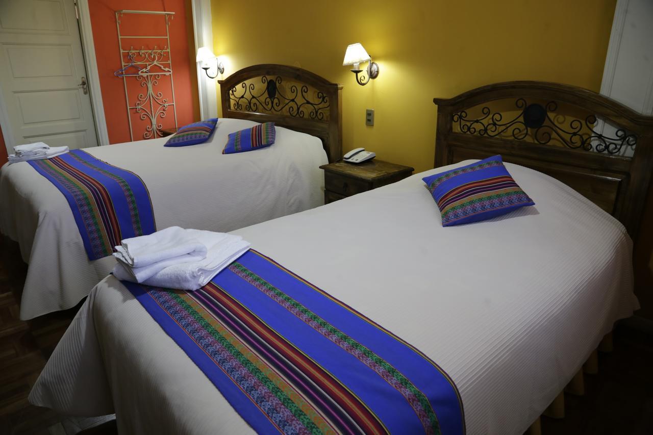 Isabela Hotel Suite Ла Пас Екстериор снимка