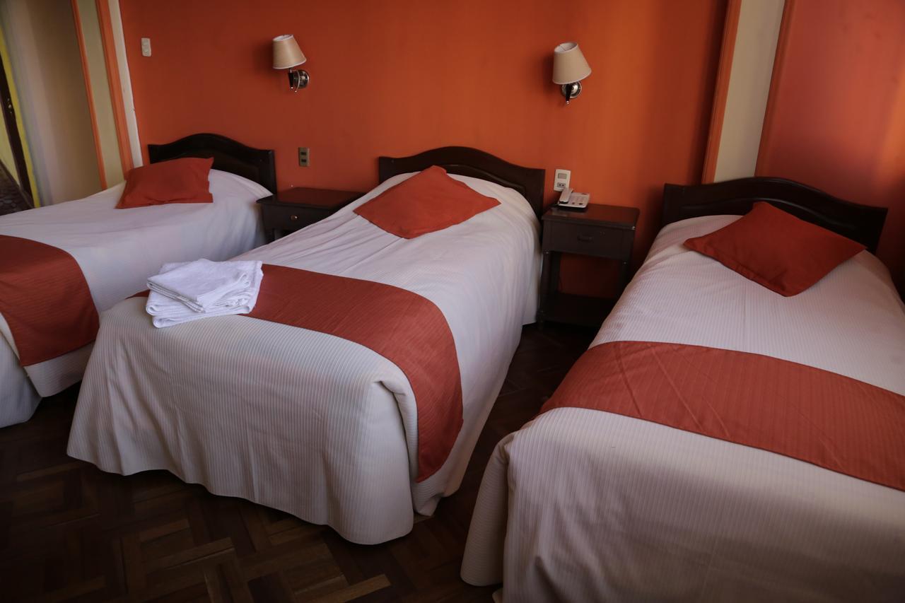 Isabela Hotel Suite Ла Пас Екстериор снимка